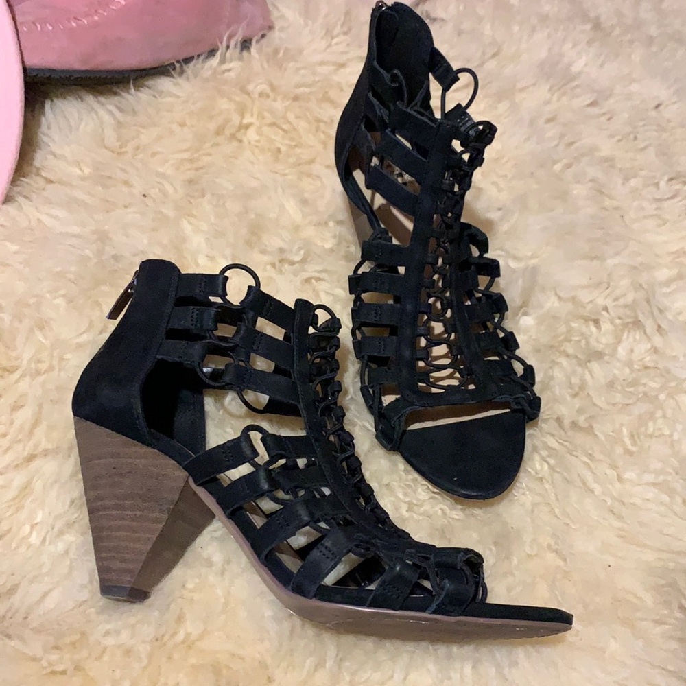 Vince Camuto leather shoes